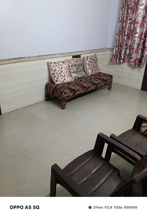 Living Room in 2 BHK Apartment at Arun Vihar Sector 37, Sector 37 – for Rent