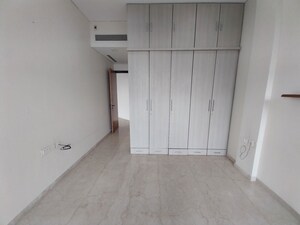 Room in 3 BHK Apartment at Omkar 1973, Worli – for Sale