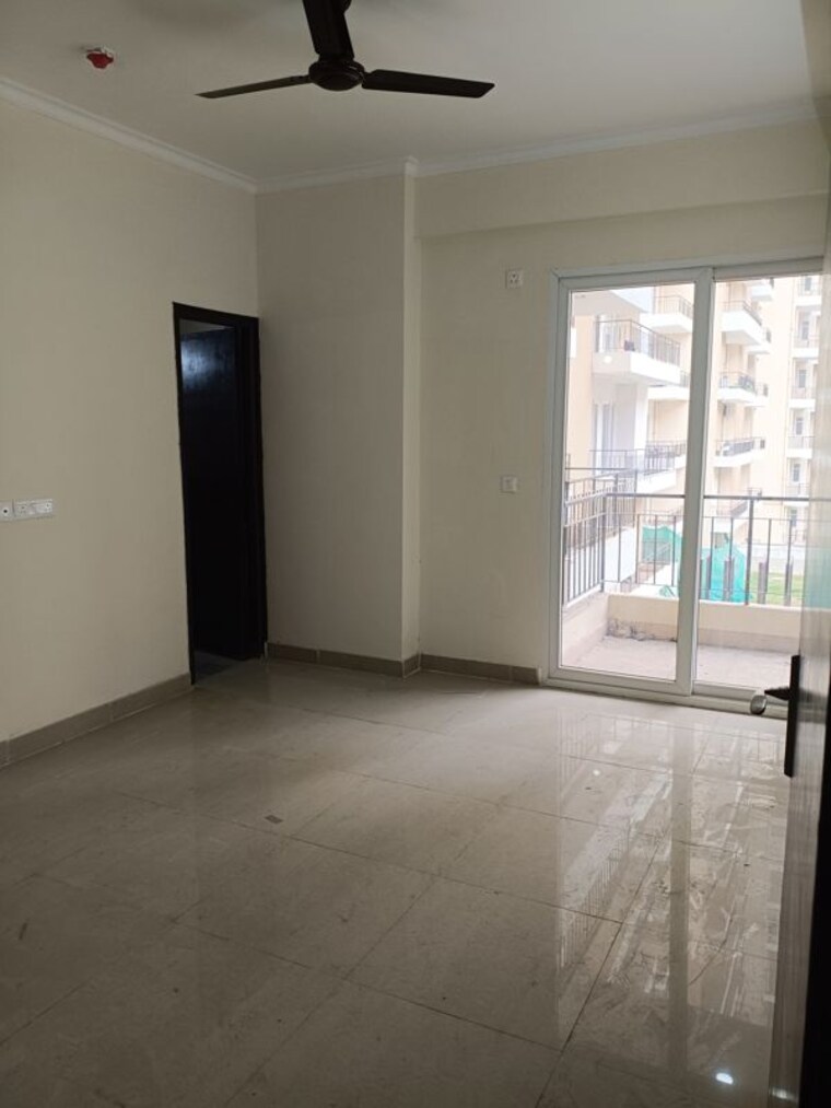 Room, amrapali-crystal-homes 4 Bedroom 2175 Sq.Ft. Apartment In Sector 76 Noida 10250274