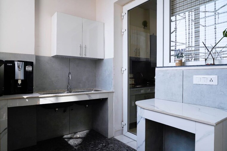 Kitchen, malwa-escon-primera 3 Bedroom 1550 Sq.Ft. Apartment In International Airport Road Zirakpur 10250364