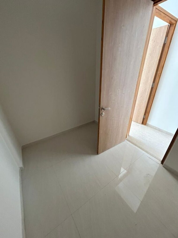 Room, raj-grandeur 3 Bedroom 918 Sq.Ft. Apartment In Powai Mumbai 10250249
