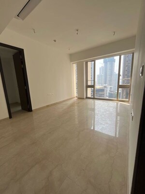 Room in 3 BHK Apartment at Lodha Kiara, Worli – for Sale