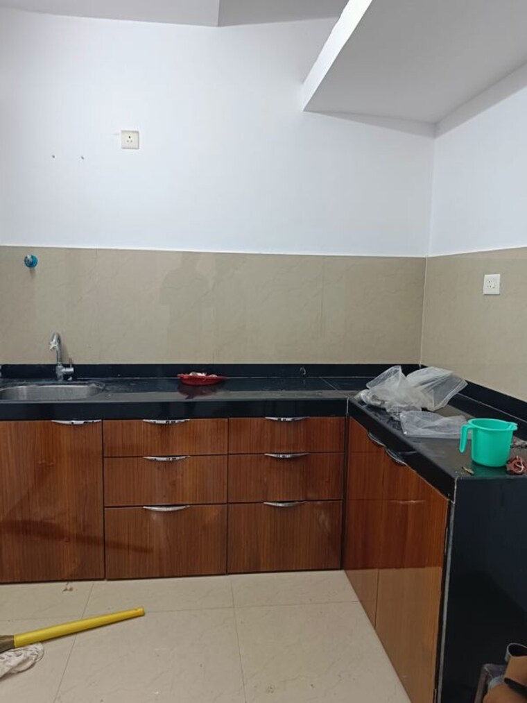 Kitchen, city-view-building 1 Bedroom 450 Sq.Ft. Apartment In Worli Mumbai 10250381