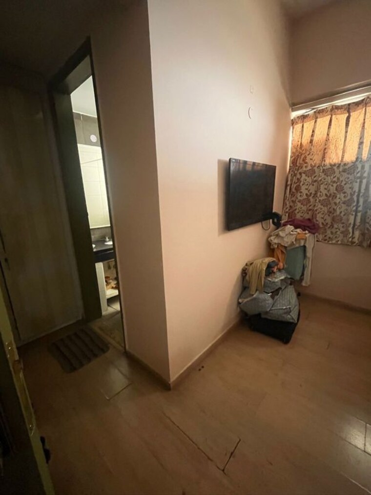 Living Room, ireo-the-grand-arch 2 Bedroom 1630 Sq.Ft. Apartment In Sector 58 Gurgaon 10250395