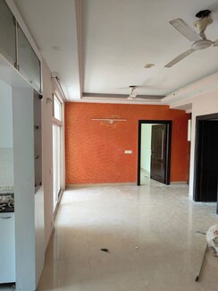 3 BHK Apartment For Rent in Amrapali Crystal Homes