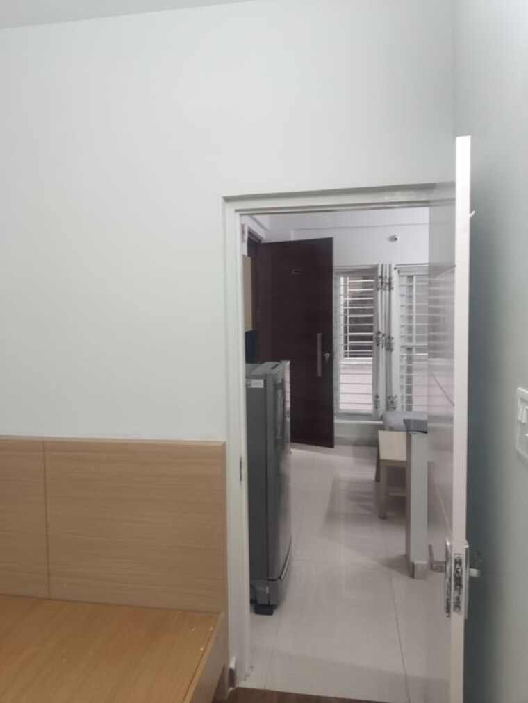Room, krishna-residency-kadubeesanahalli 1 Bedroom 550 Sq.Ft. Apartment In Kadubeesanahalli Bangalore 10250420