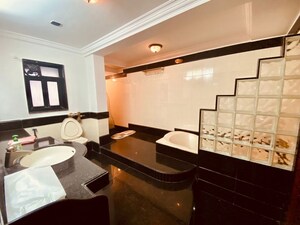 Master Bedroom in 2 BHK Apartment at Shree Residency, Balewadi – for Rent