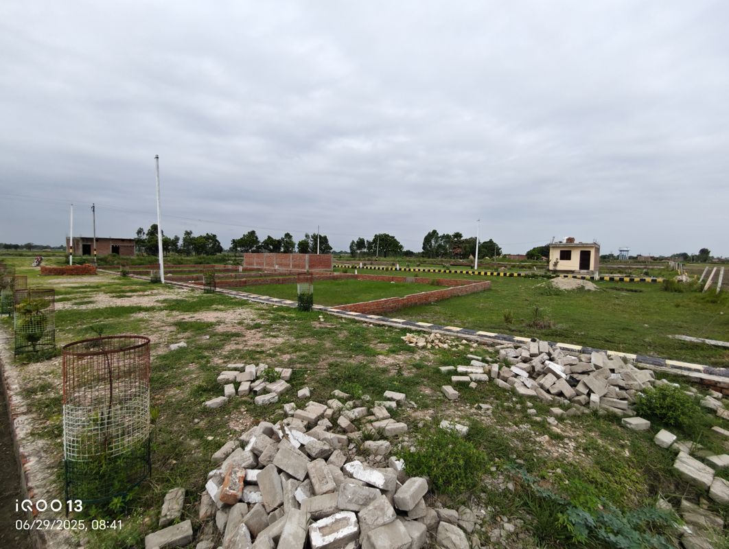 Plot For Sale in Gauhania