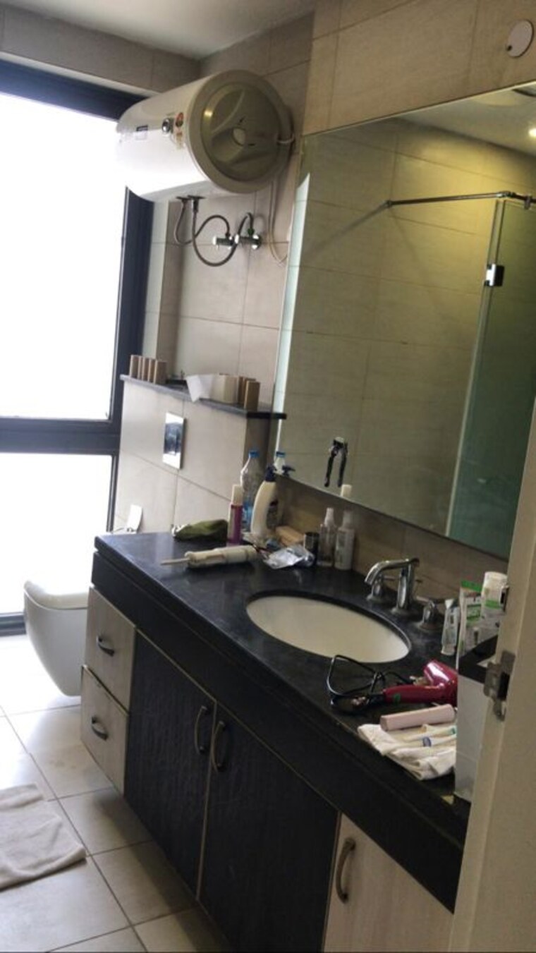 Master Bedroom, ireo-the-grand-arch 3 Bedroom 2156 Sq.Ft. Apartment In Sector 58 Gurgaon 10250440