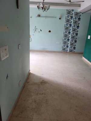 Living Room in 2 BHK Apartment at Mahagun Maple, Sector 50 – for Rent