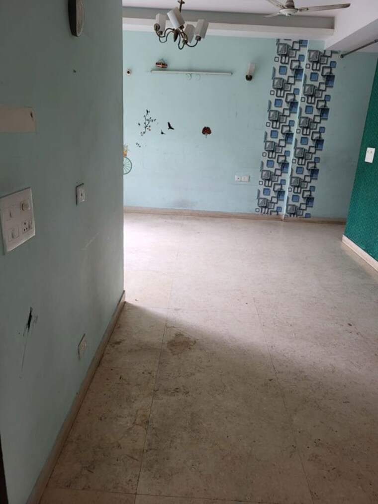 Living Room, mahagun-maple 2 Bedroom 1275 Sq.Ft. Apartment In Sector 50 Noida 10250414