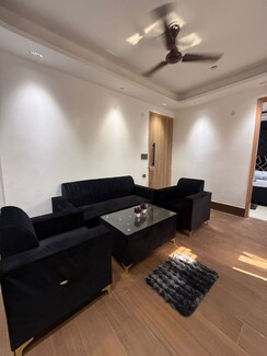 2 BHK + Pooja Room Builder Floor For Rent in Saket