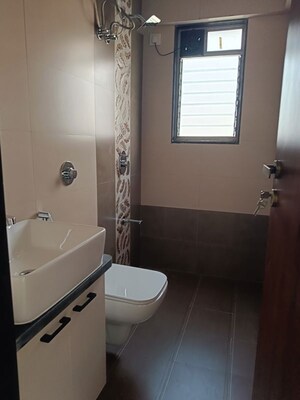 Bathroom in 2 BHK Apartment at VVA Park Vision, Matunga West – for Rent