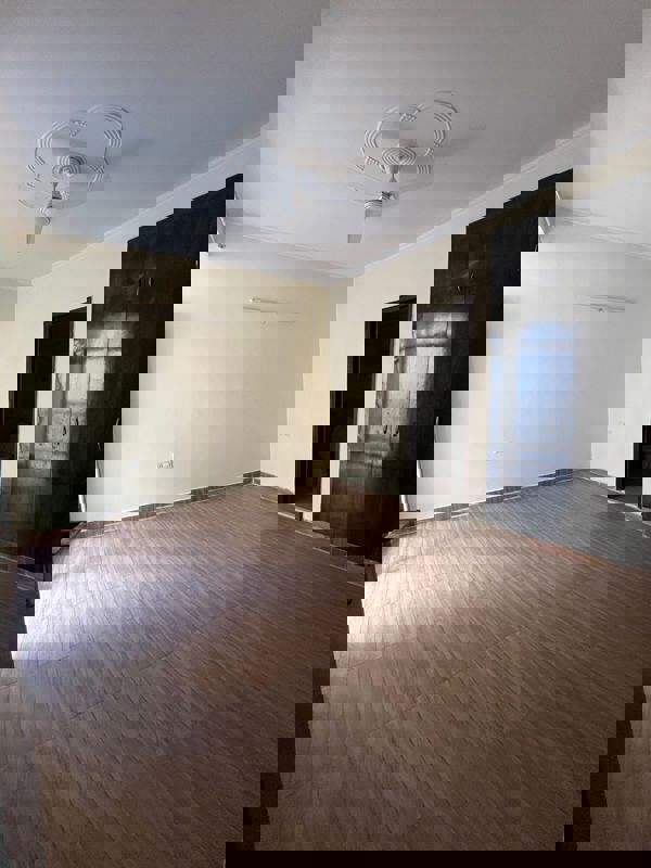 4 BHK 2140 Sq.Ft. Apartment in Amrapali Crystal Homes