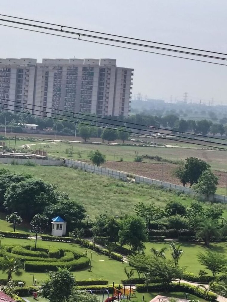 Exterior View, pareena-coban-residences 3 Bedroom 1997 Sq.Ft. Apartment In Sector 99a Gurgaon 10250434