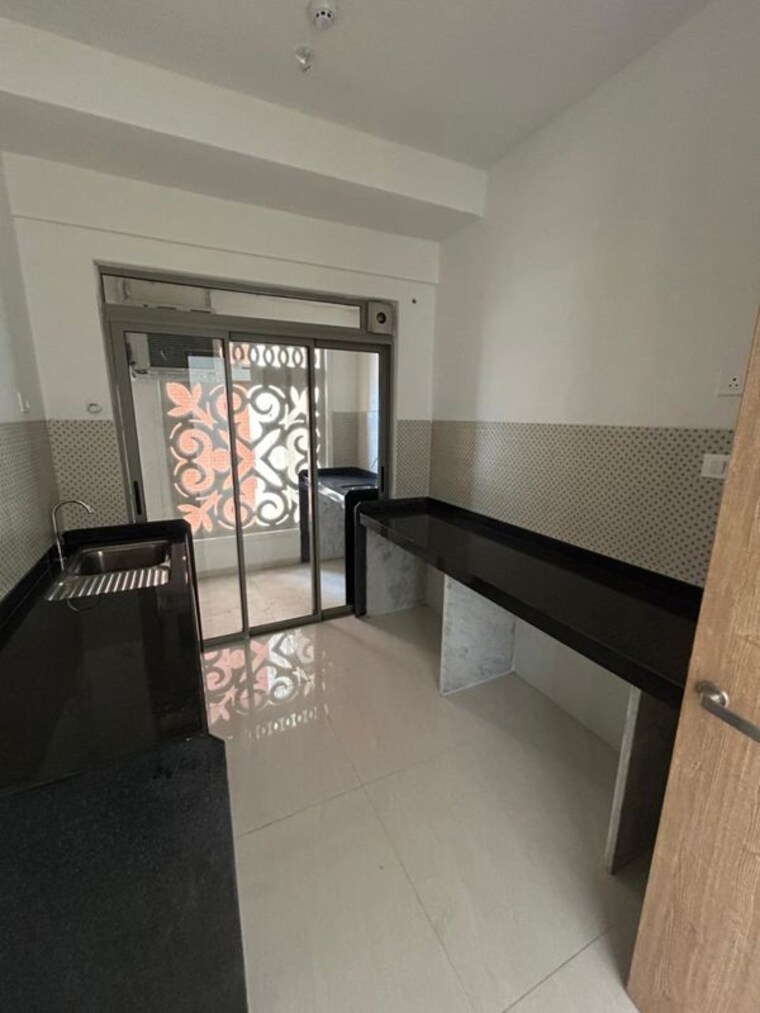 Kitchen, raj-grandeur 3 Bedroom 918 Sq.Ft. Apartment In Powai Mumbai 10250455