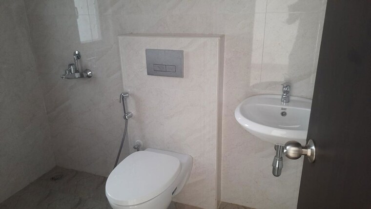 Bathroom, ozone-urbana-pavilion 3 Bedroom 1408 Sq.Ft. Apartment In Devanahalli Bangalore 10250506