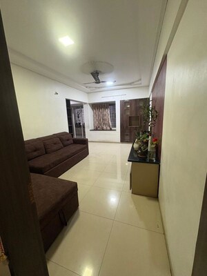 Building Lobby in 3 BHK Apartment at Suyog Pearl, Hadapsar – for Rent