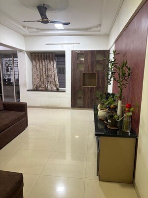 Building Lobby in 3 BHK Apartment at Suyog Pearl, Hadapsar – for Rent