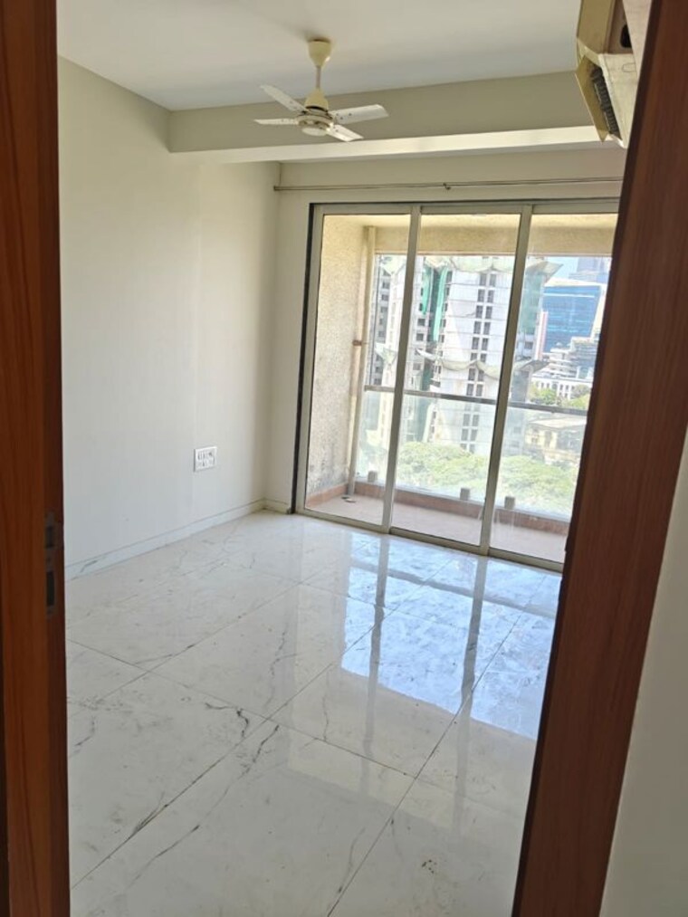 Room, hatdia-ison-height 2 Bedroom 720 Sq.Ft. Apartment In Lower Parel Mumbai 10250536