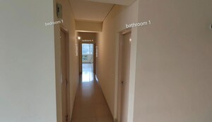 Building Lobby in 4 BHK Apartment at DLF Ridgewood Estate, Dlf Phase iv – for Rent
