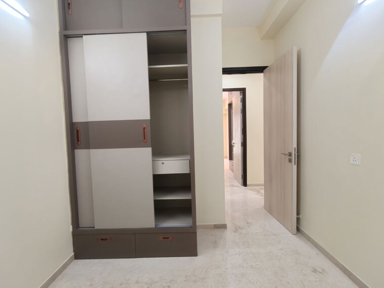 Room, adani-ten-bkc 2.5 Bedroom 1400 Sq.Ft. Apartment In Bandra East Mumbai 10250475