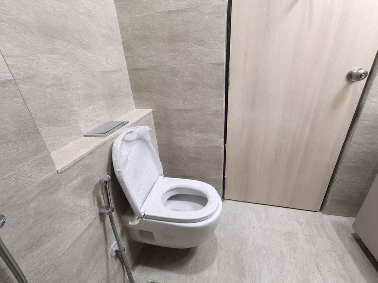 Bathroom, adani-ten-bkc 2.5 Bedroom 1400 Sq.Ft. Apartment In Bandra East Mumbai 10250475