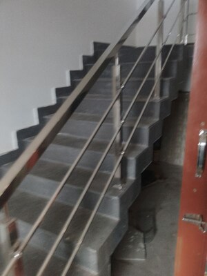 Staircase in 5 BHK Independent House at LudhianA-Chandigarh Hwy – for Rent