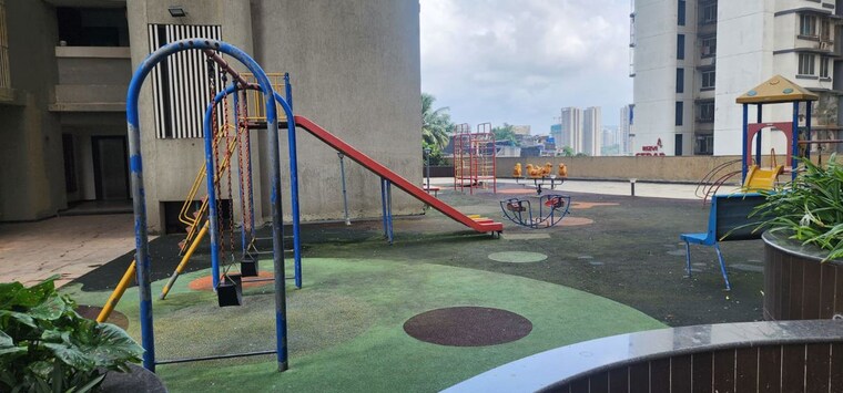 Garden, rizvi-oak 2 Bedroom 1050 Sq.Ft. Apartment In Malad East Mumbai 10250548
