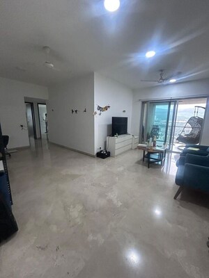 Parking in 2.5 BHK Apartment at Oberoi Realty Woods, Goregaon East – for Rent