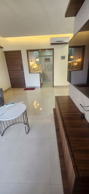 Master Bedroom in 2 BHK Apartment at Siddhi Highland Park Phase 2, Kapur Bawdi – for Rent