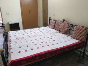 Bedroom in 1 BHK Builder Floor at Dlf Phase I – for Rent