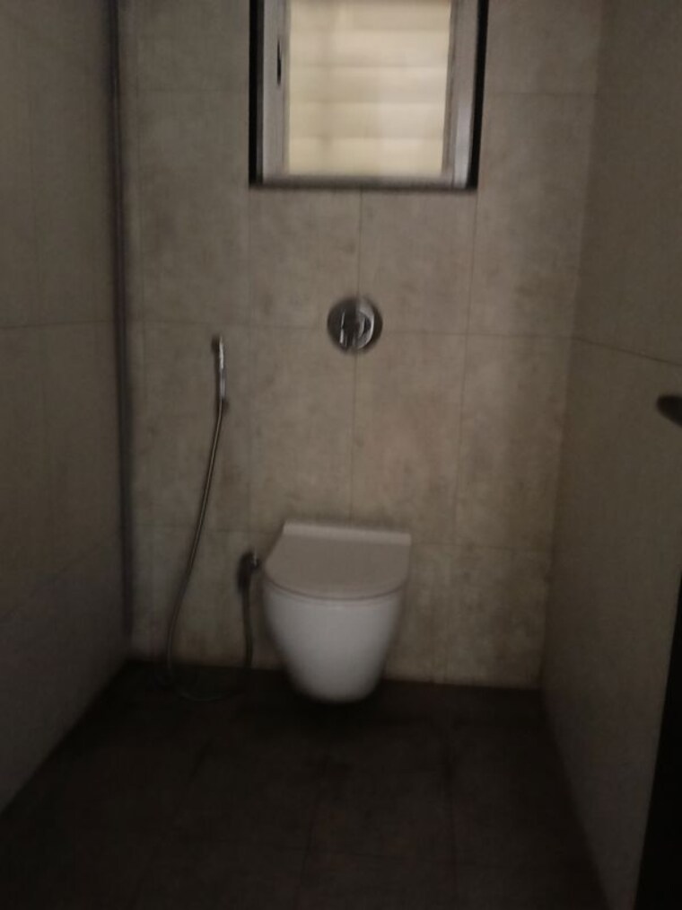 Bathroom, yashwin-supernova 3 Bedroom 940 Sq.Ft. Apartment In Wakad Pune 10250613