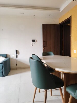 Team Area in 1 BHK Apartment at Laxmi Heights Goregaon, Goregaon West – for Sale
