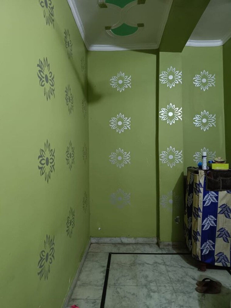 Room, sector 3 2 Bedroom 1000 Sq.Ft. Builder Floor In Sector 3 Faridabad 10250580