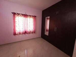 Room in 3 BHK Apartment at Gangothri SLV Meadows, Kudlu Gate – for Rent