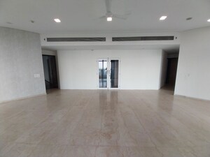 Room in 4 BHK Apartment at Omkar 1973, Worli – for Sale