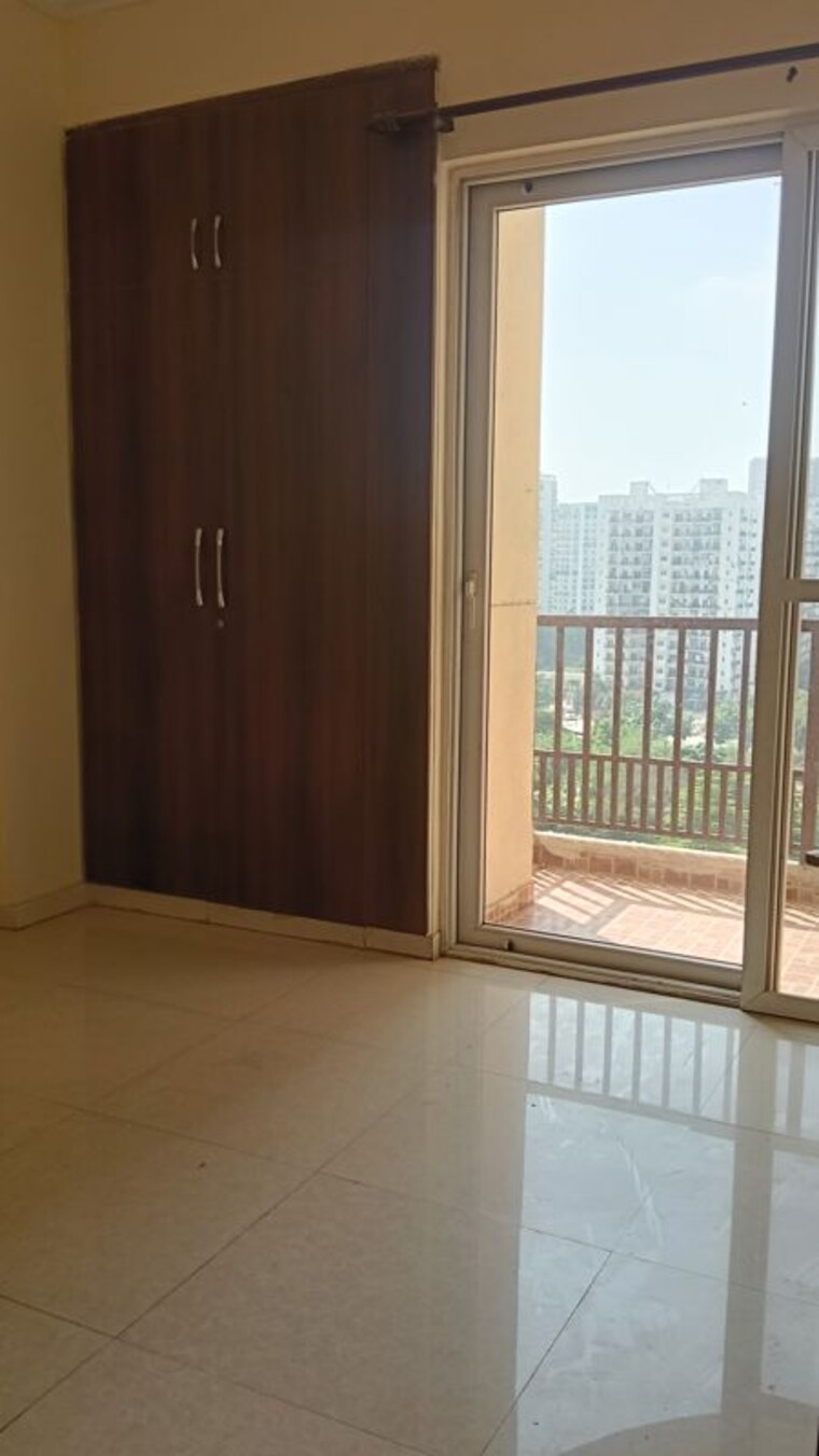 Room, dasnac-the-jewel 3 Bedroom 1660 Sq.Ft. Apartment In Sector 75 Noida 10250668