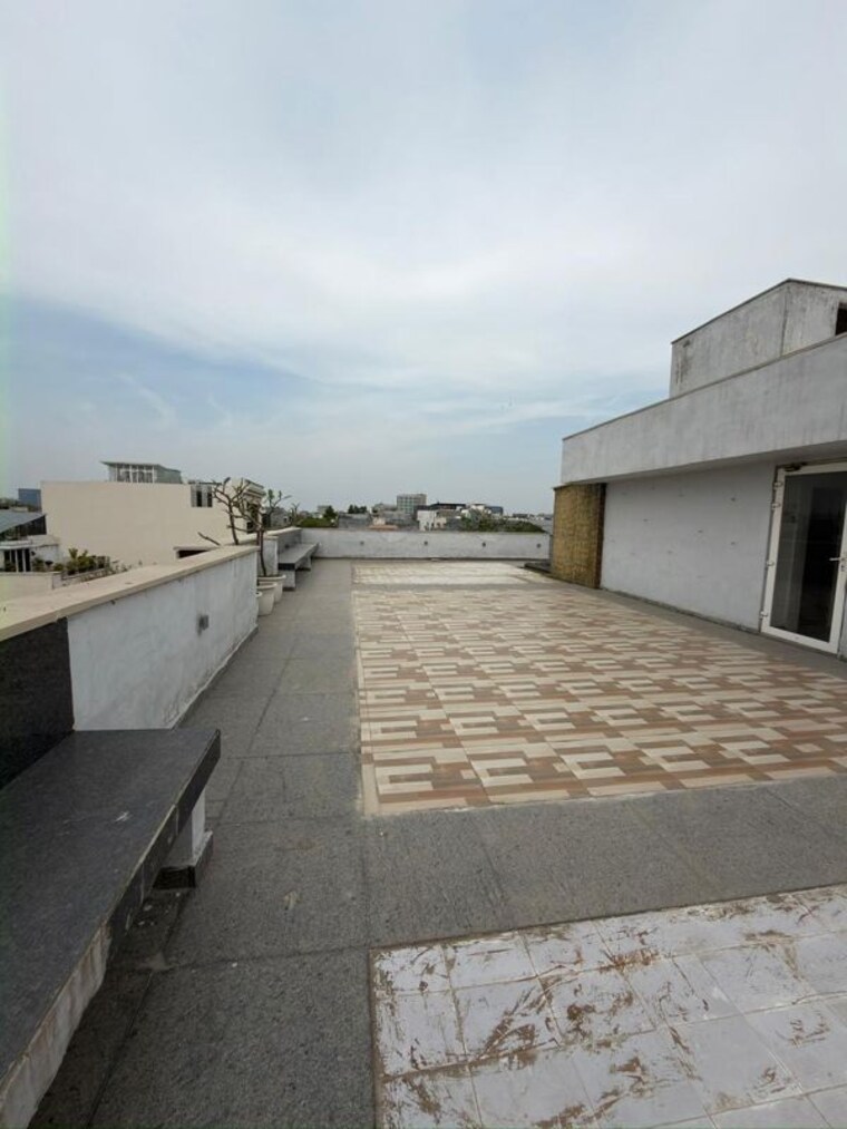 Exterior View, dlf cyber city 4 Bedroom 500 Sq.Yd. Builder Floor In Dlf Cyber City Gurgaon 10250650