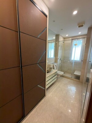 Bathroom in 4 BHK Builder Floor at Dlf Cyber City – for Rent