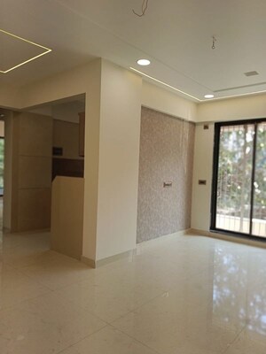 Room in 2 BHK Apartment at Om Sai Krupa Ulhasnagar, Ulhasnagar – for Sale