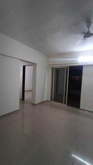 Room in 2 BHK Apartment at Godrej Green Cove, Mahalunge – for Rent
