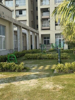 2.5 BHK Builder Floor – Exterior View View at Central Park Flower Valley, Sector 33 - for Rent
