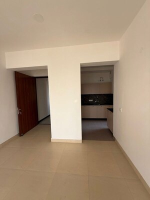 Kitchen in 2.5 BHK Builder Floor at Central Park Flower Valley, Sector 33 – for Rent