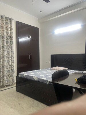 Bedroom in 3 BHK Builder Floor at Sector 47 – for Rent
