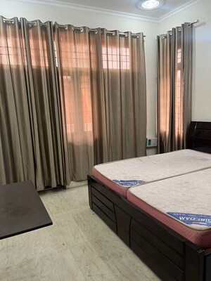 Bedroom in 3 BHK Builder Floor at Sector 47 – for Rent