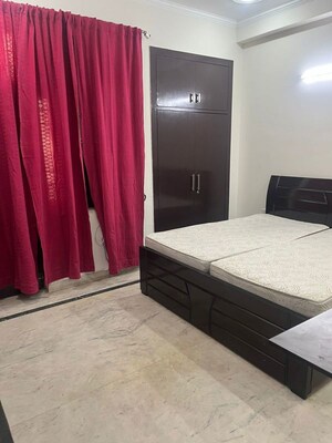 Bedroom in 3 BHK Builder Floor at Sector 47 – for Rent