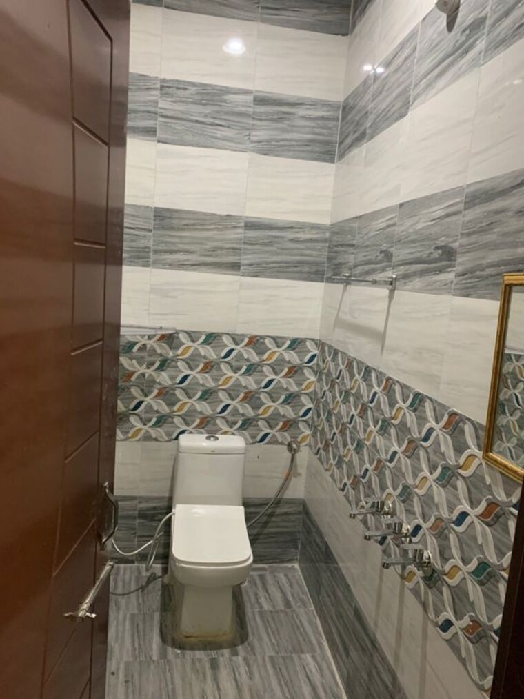 Bathroom, sector 91 1 RK 200 Sq.Ft. Independent House In Sector 91 Mohali 10250705