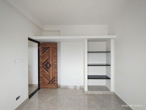 Room in 3 BHK Apartment at Kallikuppam – for Sale