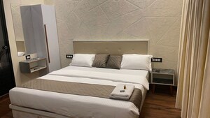 Bedroom in 3 BHK Villa at Mysore Road – for Sale